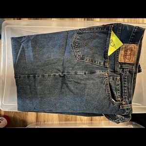 Levi 560 jeans! Perfect condition!